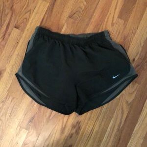 Nike Temp green shirts